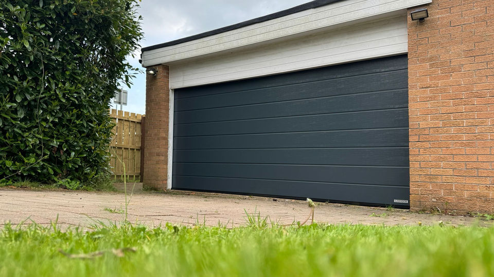 Anthracite Autodor Sectional garage Door Behind The Scenes